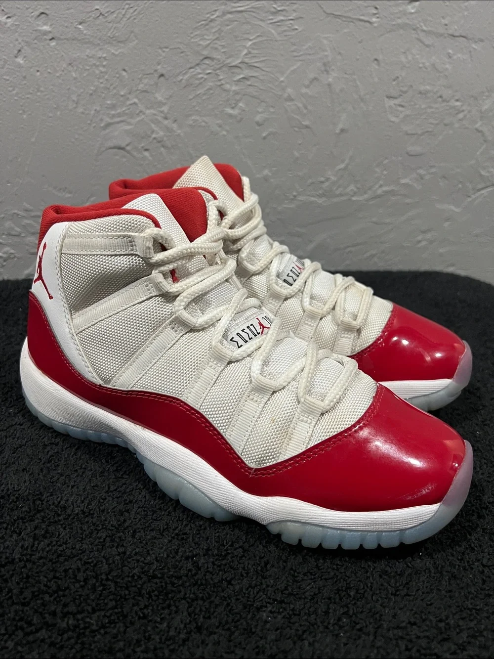 🔥🏀 NIKE AIR JORDAN 11 Retro High Patent Cherry Red White Big Kids Sz 6.5Y - EUC